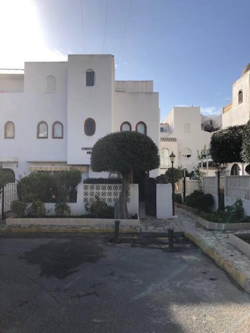Bungalow In Moorse Stijl El Campello Kültér fotó